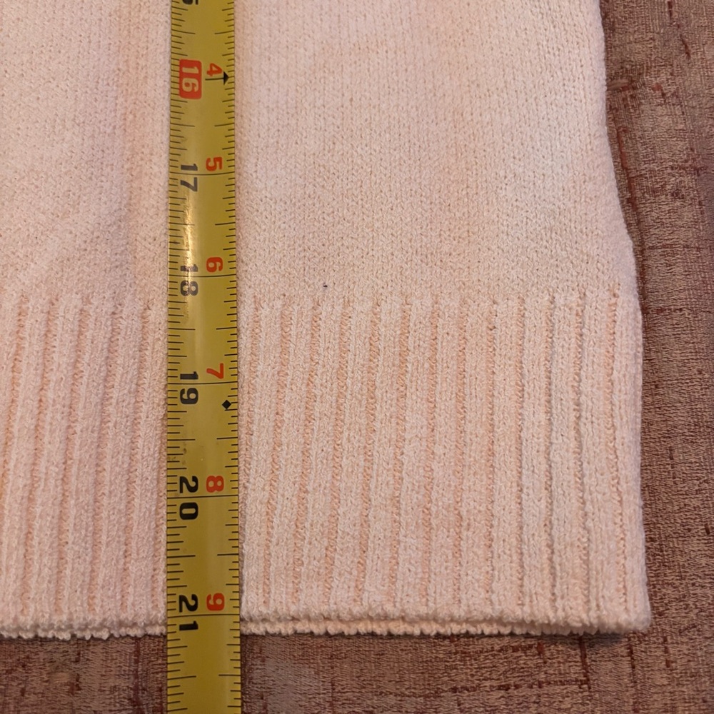 St. John Ivory Sleeveless Knit Tank Top - Sz M EUC - Picture 7 of 7